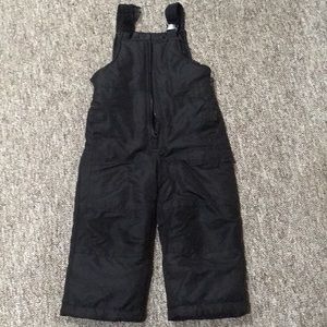 London Fog size 3T bib snowpants